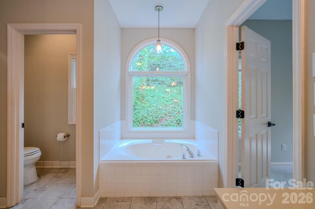 54 Wintergreen Drive, Brevard, NC 28712