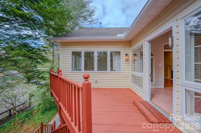 54 Wintergreen Drive, Brevard, NC 28712