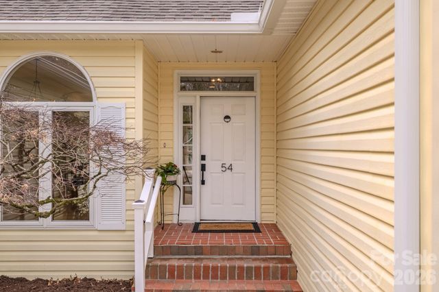 54 Wintergreen Drive, Brevard, NC 28712