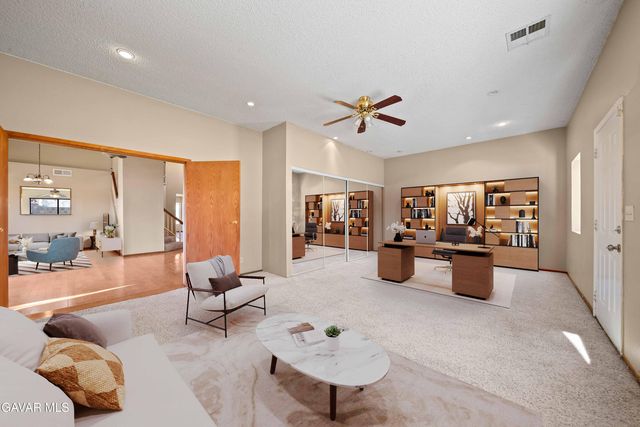 44200 Galion Avenue, Lancaster, CA 93536