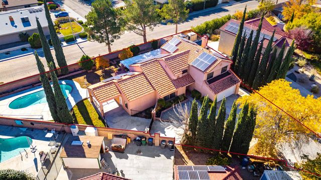 44200 Galion Avenue, Lancaster, CA 93536