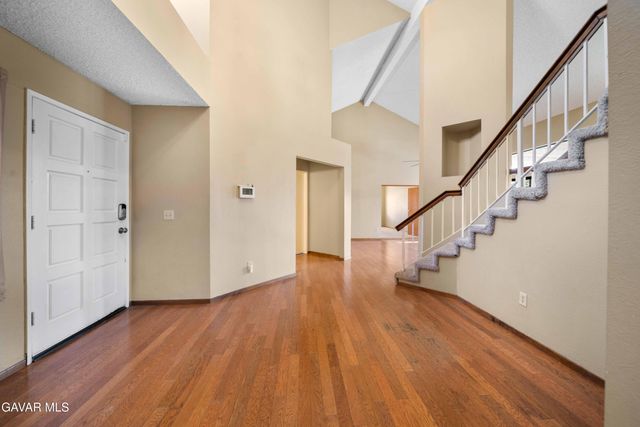 44200 Galion Avenue, Lancaster, CA 93536