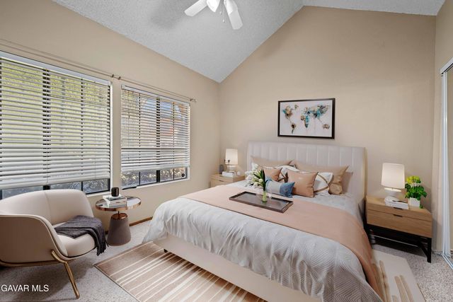 44200 Galion Avenue, Lancaster, CA 93536