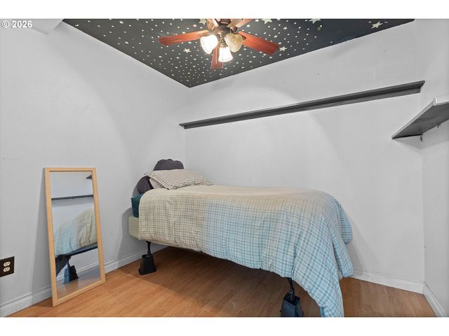 14110 THURMAN St, Oregon City, OR 97045