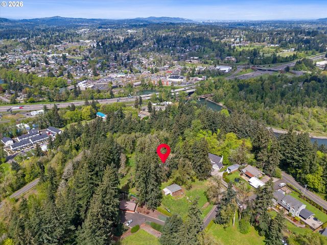 14110 THURMAN St, Oregon City, OR 97045