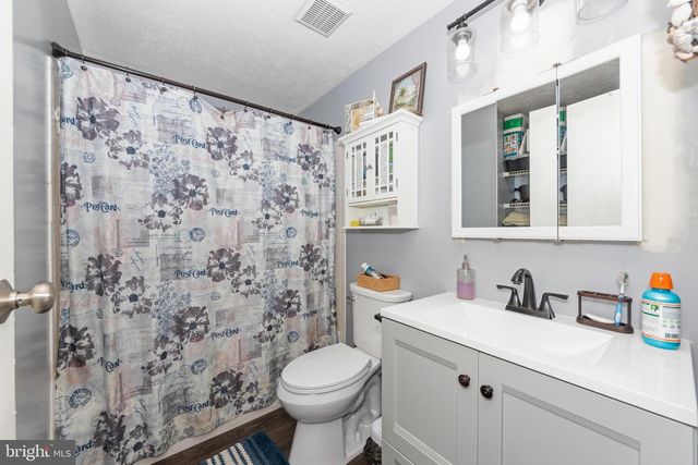 1603 DOGWOOD DR, Frederick, MD 21701