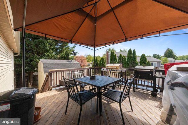 1603 DOGWOOD DR, Frederick, MD 21701