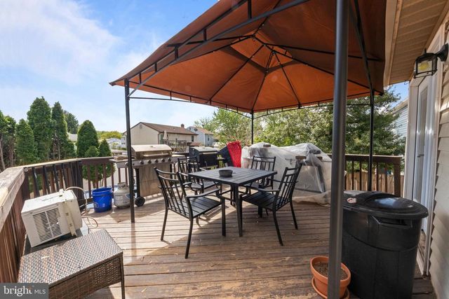 1603 DOGWOOD DR, Frederick, MD 21701