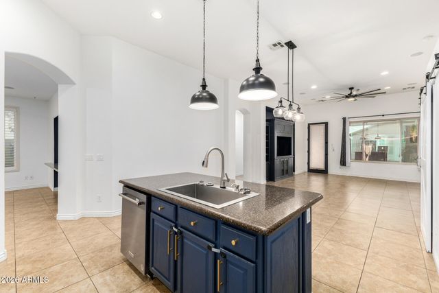 2833 E COBALT Street, Chandler, AZ 85225