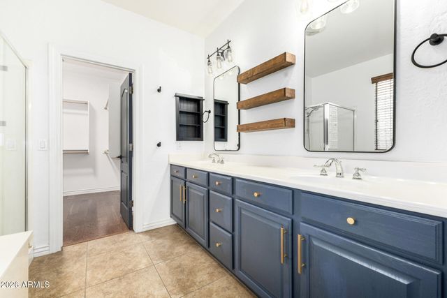 2833 E COBALT Street, Chandler, AZ 85225