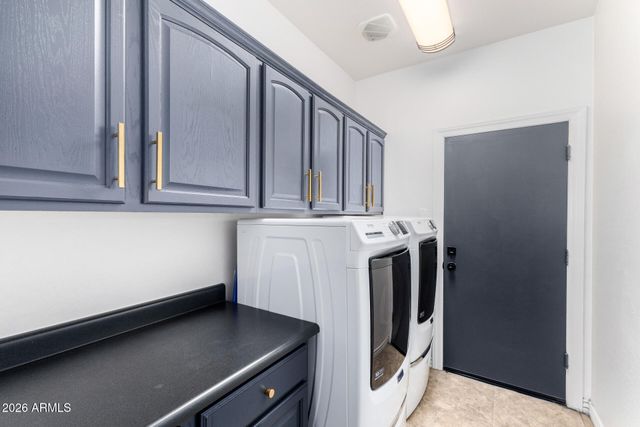 2833 E COBALT Street, Chandler, AZ 85225