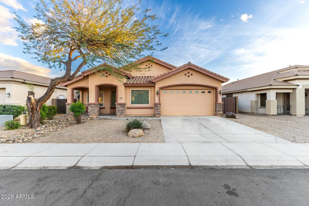 2833 E COBALT Street, Chandler, AZ 85225