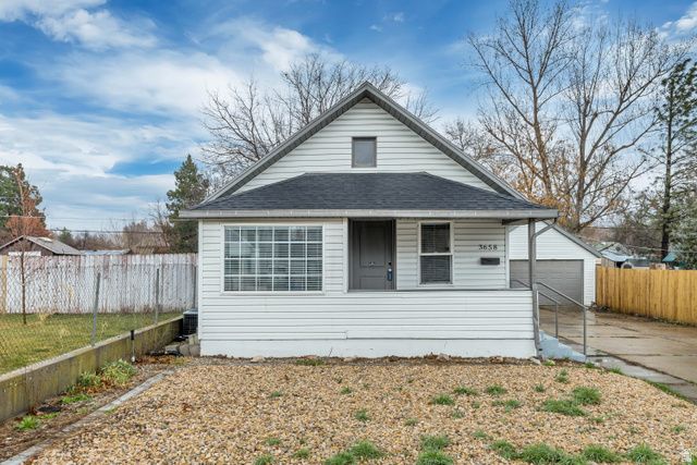 3658 S JEFFERSON AVE, Ogden, UT 84403