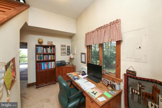 127 BAVINGTON RD, Perkiomenville, PA 18074