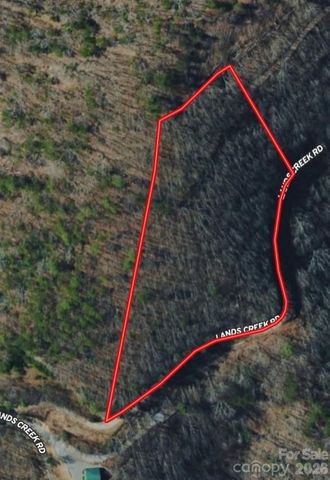 000 Lands Creek Road, Bryson City, NC 28713