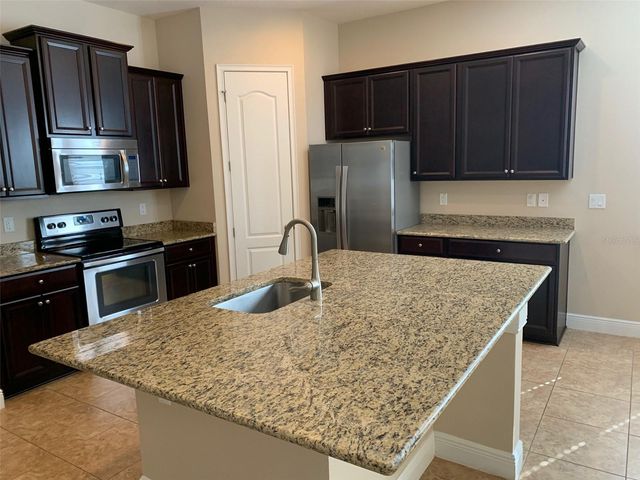 11514 QUIET FOREST DRIVE, Tampa, FL 33635