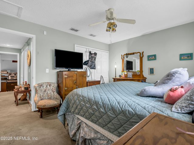 335 SUNRISE Circle, Neptune Beach, FL 32266
