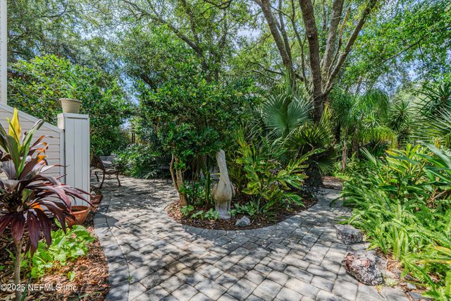 335 SUNRISE Circle, Neptune Beach, FL 32266