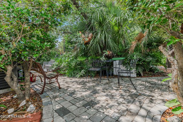 335 SUNRISE Circle, Neptune Beach, FL 32266