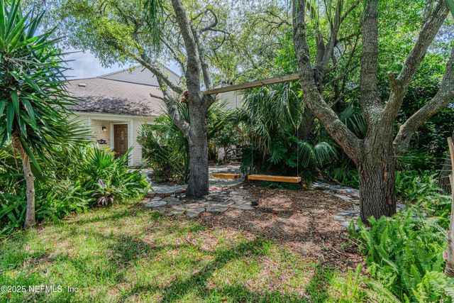 335 SUNRISE Circle, Neptune Beach, FL 32266
