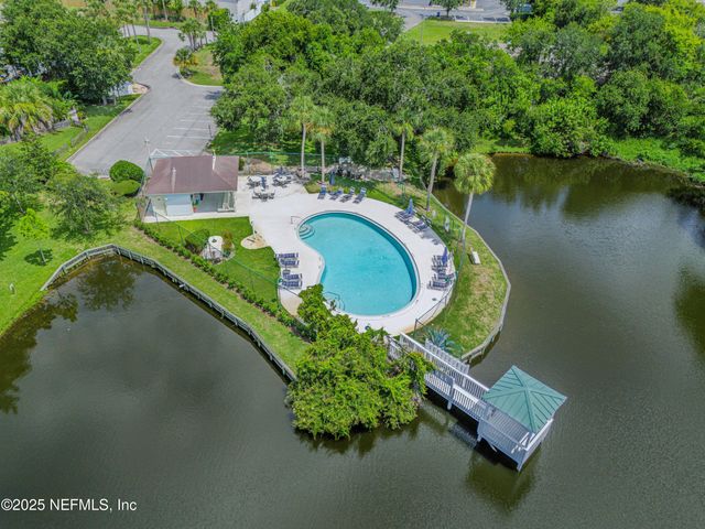 335 SUNRISE Circle, Neptune Beach, FL 32266