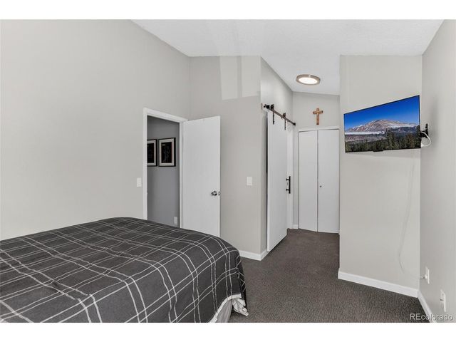 889 Summer Dr 14, Highlands Ranch, CO 80126