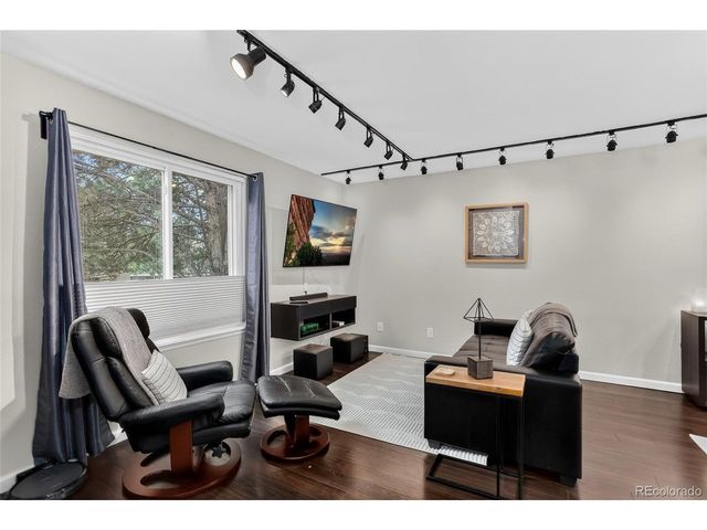 889 Summer Dr 14, Highlands Ranch, CO 80126