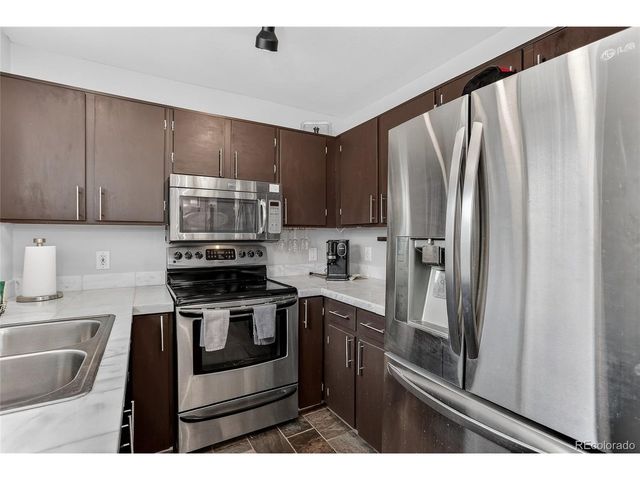 889 Summer Dr 14, Highlands Ranch, CO 80126