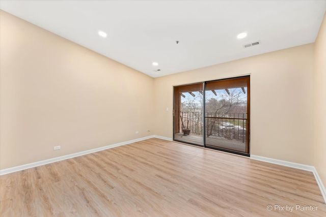 21W581 North Avenue 58, Lombard, IL 60148