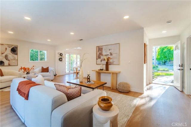 5252 Liverpool, Yorba Linda, CA 92886