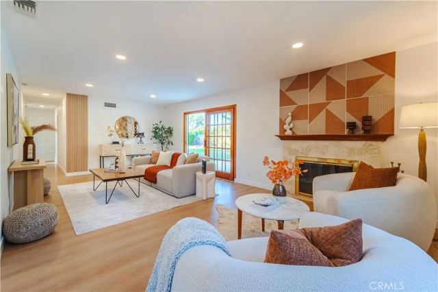 5252 Liverpool, Yorba Linda, CA 92886
