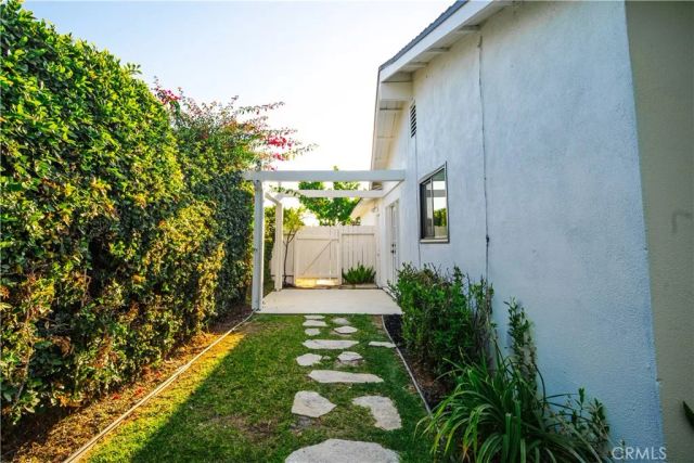 5252 Liverpool, Yorba Linda, CA 92886