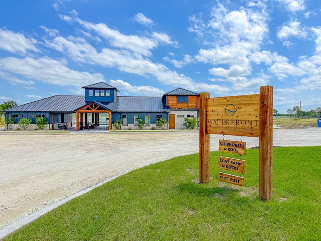 Lot 132 Waterfront Club, Corsicana, TX 75110