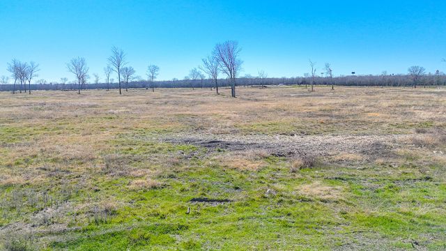Lot 132 Waterfront Club, Corsicana, TX 75110