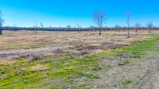 Lot 132 Waterfront Club, Corsicana, TX 75110