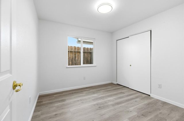 1117 Whittle Ct, Modesto, CA 95351