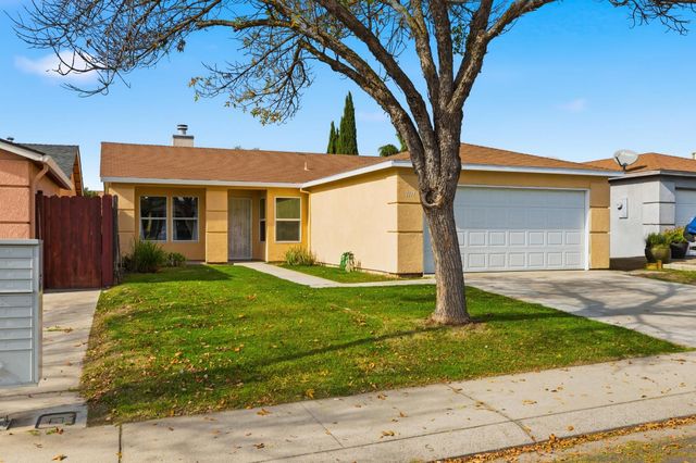 1117 Whittle Ct, Modesto, CA 95351