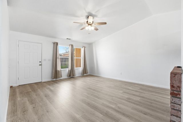 1117 Whittle Ct, Modesto, CA 95351