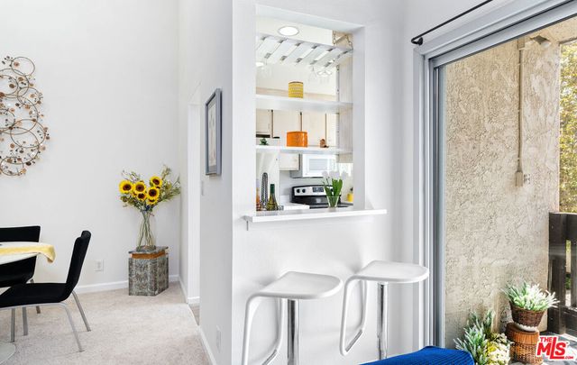 11301 Summertime Lane, Culver City, CA 90230