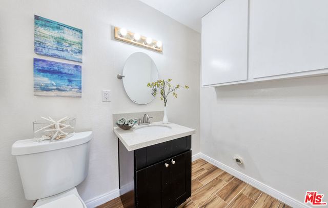11301 Summertime Lane, Culver City, CA 90230