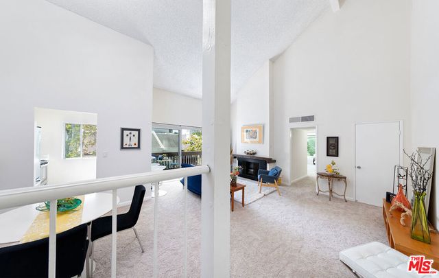 11301 Summertime Lane, Culver City, CA 90230