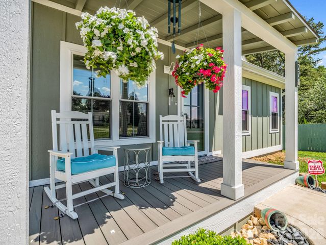 278 Right Prong Road, Ellenboro, NC 28040