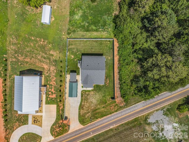 278 Right Prong Road, Ellenboro, NC 28040