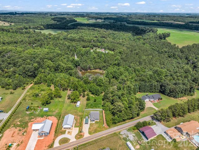 278 Right Prong Road, Ellenboro, NC 28040