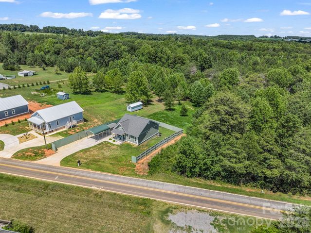 278 Right Prong Road, Ellenboro, NC 28040