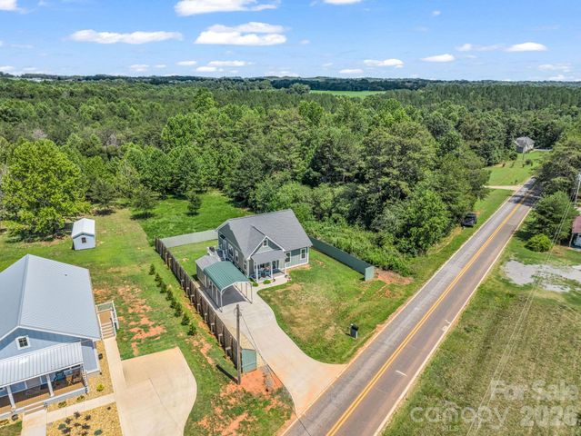 278 Right Prong Road, Ellenboro, NC 28040