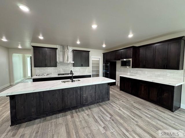 715 Pine Ridge Ln, Rexburg, ID 83440