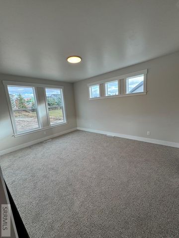 715 Pine Ridge Ln, Rexburg, ID 83440