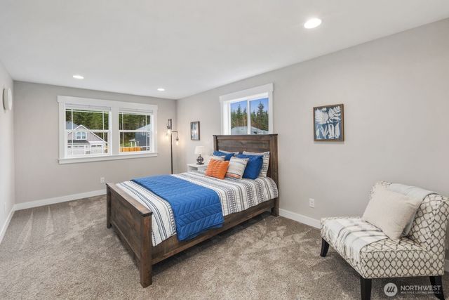 5492 Skyfall Place NW, Bremerton, WA 98312