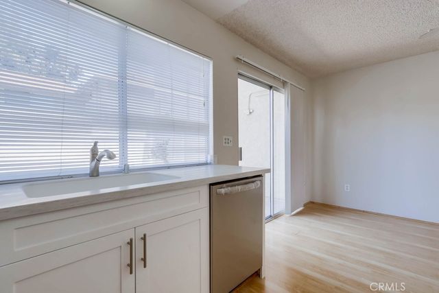 9502 Pettswood Dr 7, Huntington Beach, CA 92646